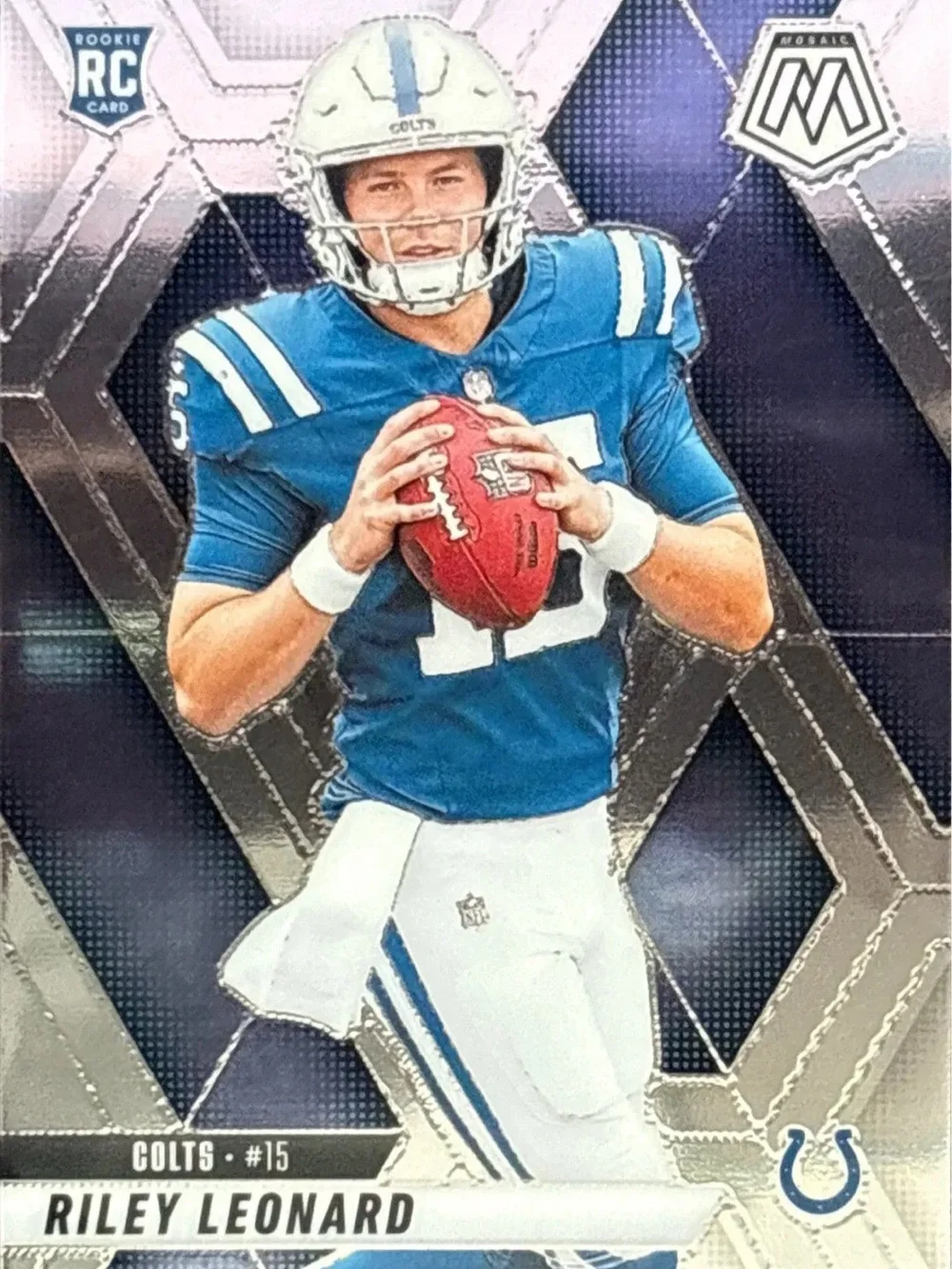 Panini Riley Leonard Rookie Football Trading Card - Picture 1 of 2
